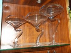 THREE STUDIO GLASS CLEAR GLASS CENTRE PIECES, TALLEST 40 CM