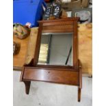 AN EDWARDIAN RED WALNUT HANGING HALL MIRROR WITH GLOVE / KEY BOX