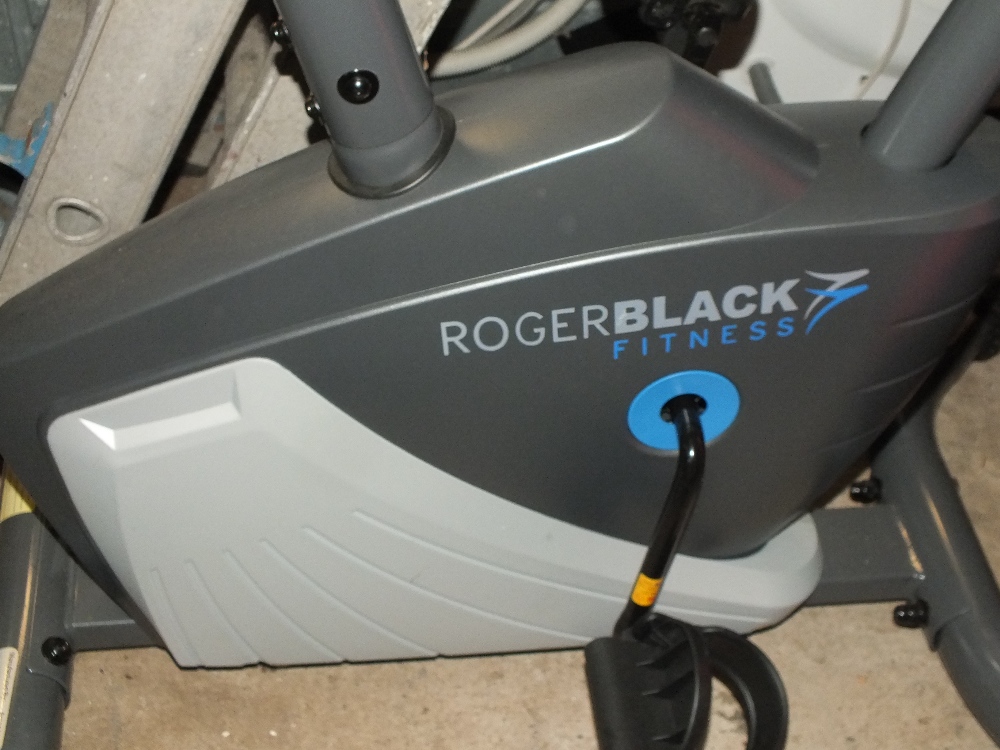 A ROGER BLACK FITNESS EXERCISE BIKE TOGETHER WITH AN EXERCISE TRAMPOLINE - Image 2 of 3