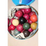 A TIN OF VINTAGE SNOOKER BALLS