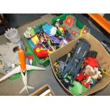 A LARGE QUANTITY OF VINTAGE AND MODERN TOYS TO INCLUDE TRANSFORMERS, BATMAN ETC.