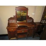 AN EDWARDIAN MAHOGANY MIRROR BACK SIDEBOARD H-183 CM W-152 CM A/F