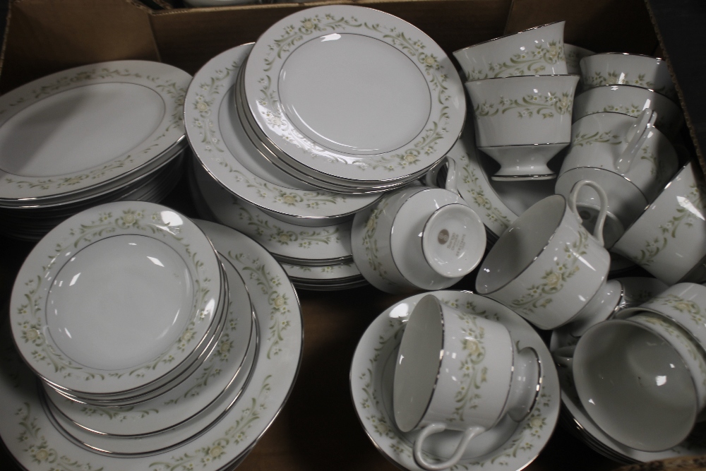 TWO TRAYS OF TEA AND DINNERWARE TO INCLUDE POOLE - Image 2 of 3