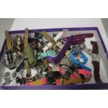 A BOX OF ASSORTED WRIST WATCHES