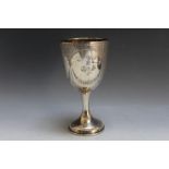 A HALLMARKED SILVER GOBLET - BIRMINGHAM 1912, with gilt interior, approx weight 214g, H 18.5 cm