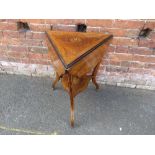 AN EDWARDIAN ROSEWOOD TRI-ANGULAR DROPLEAF OCCASIONAL TABLE, the top with inlaid marquetry detail,