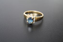 A SAPPHIRE AND DIAMOND RING, set in unmarked yellow metal, approx weight 4.6 g, ring size S