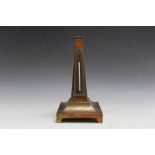 A NOVELTY BRASS OBELISK DESK THERMOMETER, H 18 cm