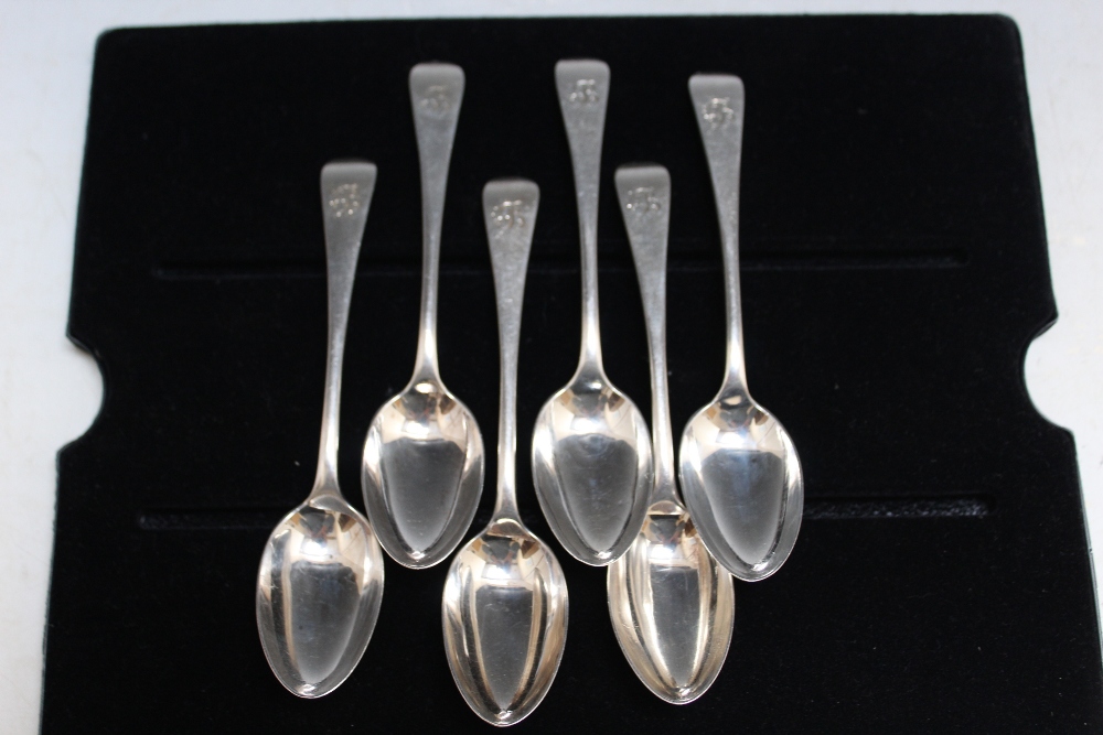 A SET OF SIX HALLMARKED SILVER TEASPOONS - SHEFFIELD 1893, makers mark JR for John Round & Sons,