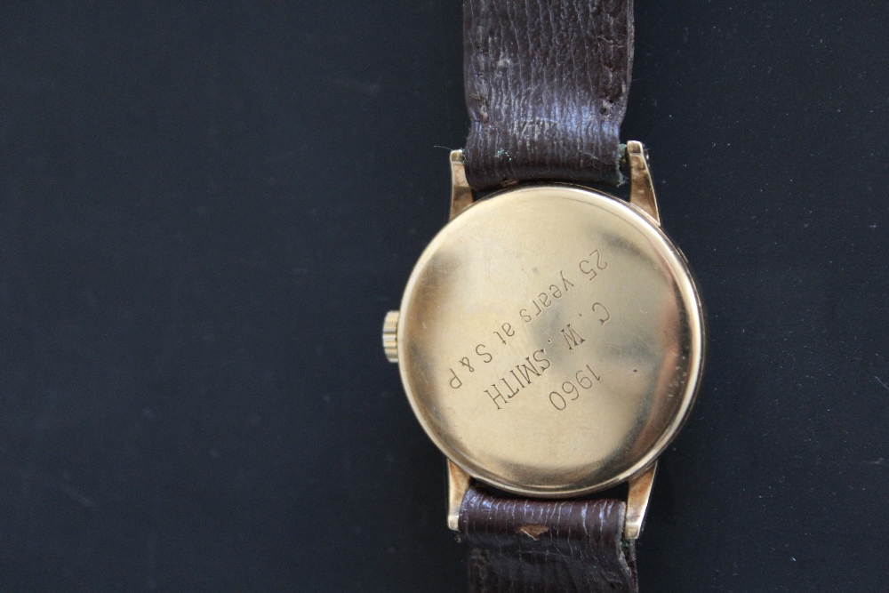 A SMITHS 9 CARAT GOLD DELUXE 15 JEWELS SHOCKPROOF WRIST WATCH, with original box and guarantee along - Image 3 of 3