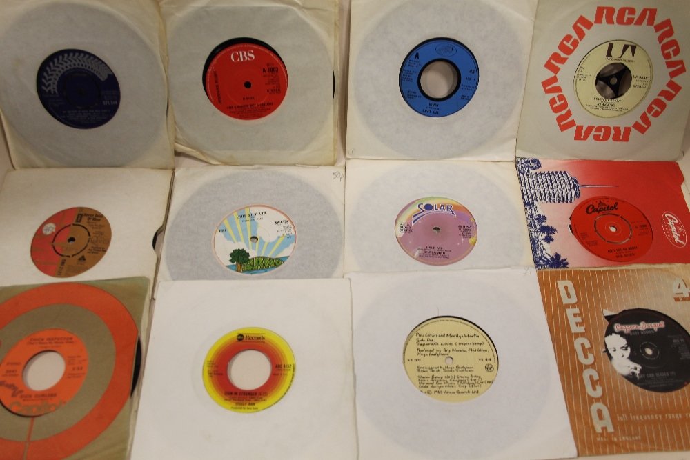 A QUANTITY OF MOSTLY 1980'S ERA 45 RPM 7" SINGLE RECORDS, to include The B-52's, Tubeway Army, Snif - Image 17 of 18