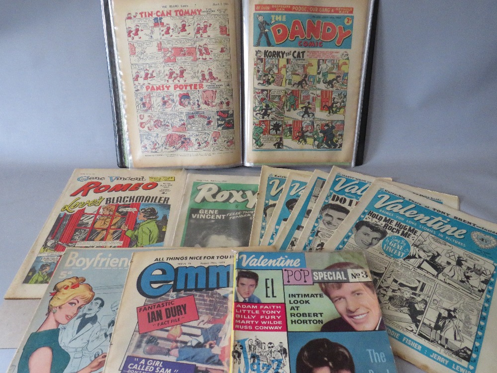 A COLLECTION OF VINTAGE COMICS, to include three 1943 Dandy comics, and a 1946 Beano, together with - Image 4 of 11