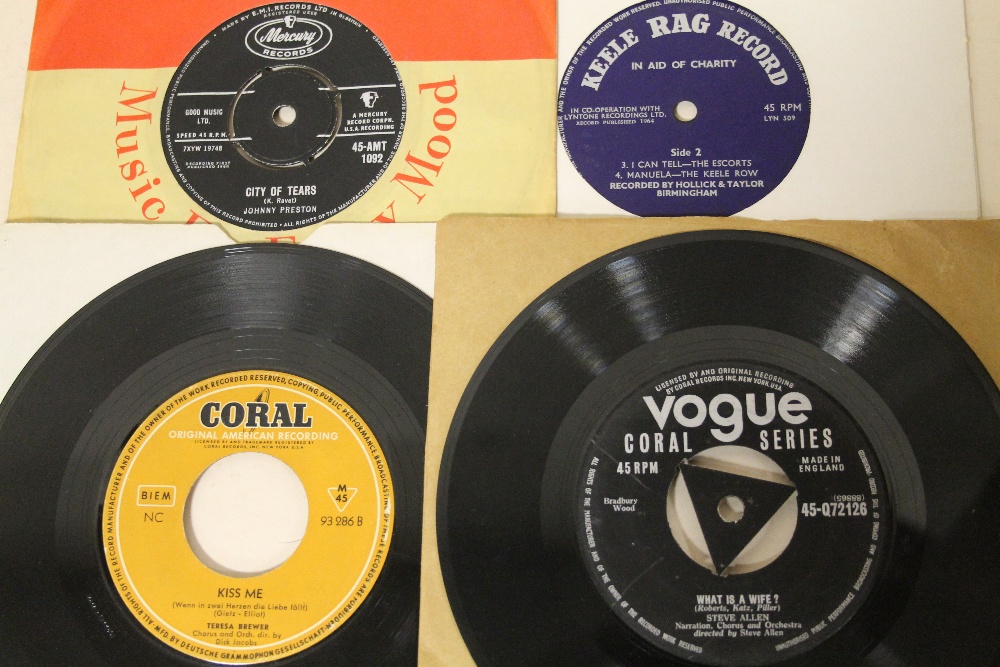 THREE CASES OF MOSTLY 1950'S /60's ERA 45 RPM 7" SINGLE RECORDS ETC., to include The Scaffold, The - Image 6 of 8