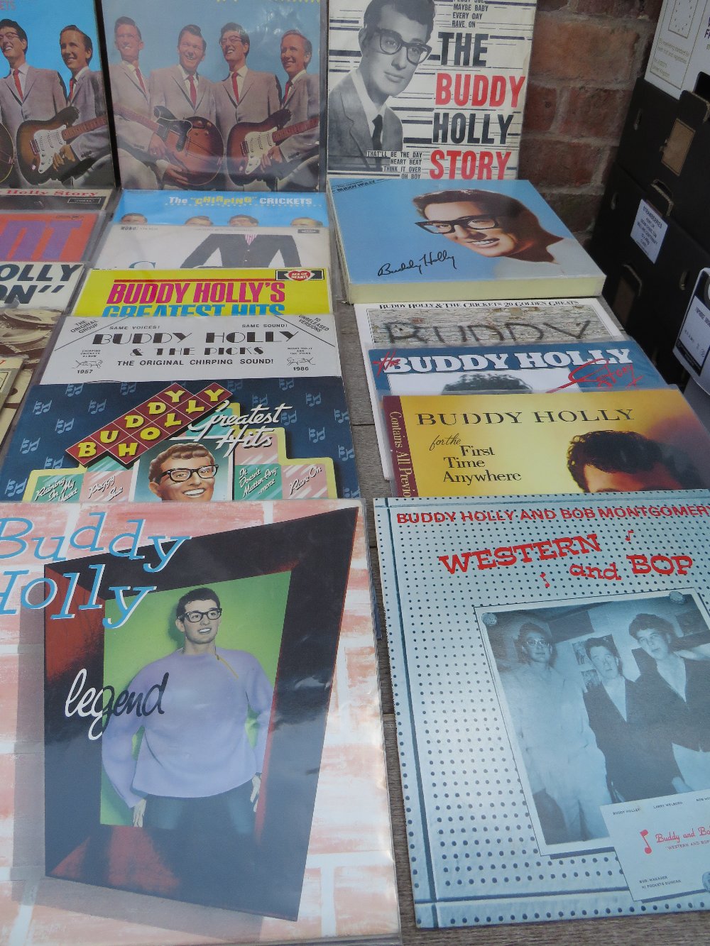 A COLLECTION OF BUDDY HOLLY LP RECORDS, comprising various Coral pressings to include Buddy Holly L - Image 4 of 13