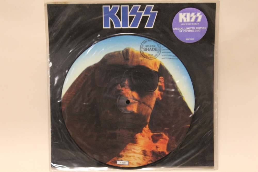 KISS - HIDE YOUR HEART, special 10" picture disc limited edition single - Image 2 of 5