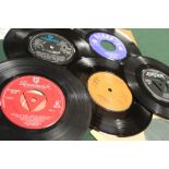A COLLECTION OF MOSTLY 1950S / 1960S 45 RPM 7" SINGLE RECORDS, to include The Kinks, Rolling Stones