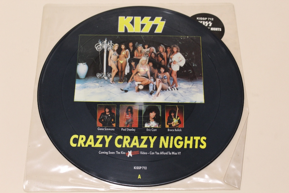 KISS - CRAZY CRAZY NIGHTS, four track picture disc single (KISSP712) - Image 2 of 3