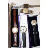 A COLLECTION OF WRIST WATCHES TO INCLUDE A RELIONT EXAMPLE