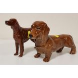 A BESWICK CH SUGAR OF WENDOVER RED SETTER TOGETHER WITH A LARGER BESWICK DACHSHUND