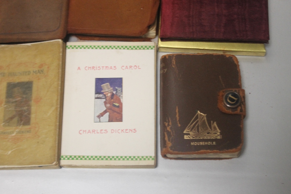 A SMALL COLLECTION OF MINIATURE AND POCKET SIZED BOOKS to include The Folio Society - Alfred Lord - Image 4 of 5