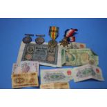 A WWI 1914/15 STAR TRIO named to "1704 Pte F. Hargraves L'Pool R", a single British war medal and a