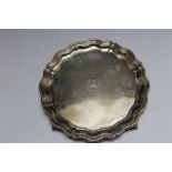 A HALLMARKED SILVER GILT SALVER BY JAMES DIXON AND SONS LTD - SHEFFIELD 1913, with pie crust border,