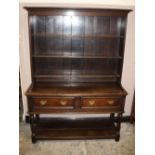 AN ANTIQUE OAK TWO DRAWER WELSH DRESSER OF SMALL PROPORTIONS, W 127 cm, D 40 cm H 178.5 cm