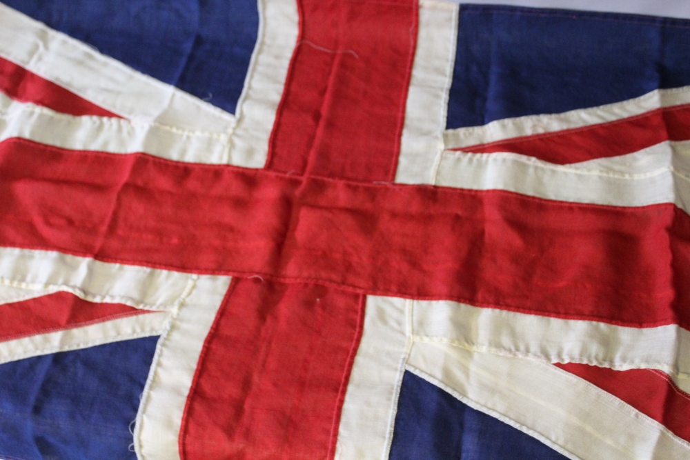 St Mary's Abbey - A VINTAGE UNION JACK FLAG, W 78 cm, L 176 cm