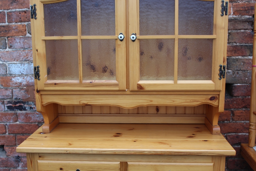 A MODERN PINE TILE TOP KITCHEN TABLE WITH FOUR CHAIRS, together with a pine glazed dresser - Image 2 of 8