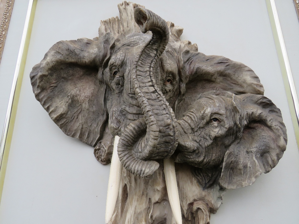 CROSA (XXI) - A RESIN SCULPTURE OF TWO ENTWINED ELEPHANT HEADS FORMING THE SHAPE OF AFRICA, - Image 7 of 8
