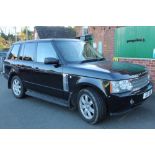 A 2005 LAND ROVER RANGE ROVER TD6 VOGUE AUTO BLACK 3L DIESEL ESTATE, 'G17 GBE' 2 KEYS, LOG BOOK, MOT