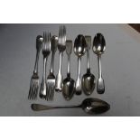 A COLLECTION OF HALLMARKED SILVER FLATWARE CONSISTING OF TABLESPOON BY PETER AND ANN BATEMAN -