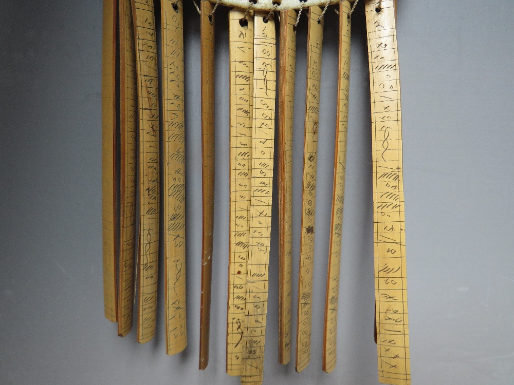 AN UNUSUAL BONE AND BAMBOO WIND CHIME, with scrimshaw type embellishment, W 10.5 cm, H 20 - Image 3 of 6