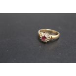 A HALLMARKED 9 CARAT GOLD RUBY CLUSTER RING, approx weight 2.4g, ring size O