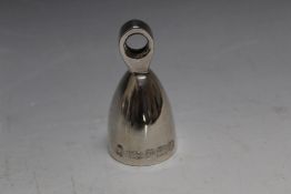 A MODERN SMALL HALLMARKED SILVER BELL BIRMINGHAM 2011, makers mark TCN, approx weight 108g, H 8.25