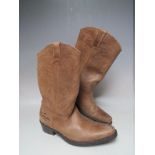 A PAIR OF WRANGLER TAN LEATHER COWBOY BOOTS, EU size 37