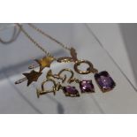 A HALLMARKED 9CT GOLD AND AMETHYST PENDANT NECKLACE, hallmarks to reverse of pendant, chain