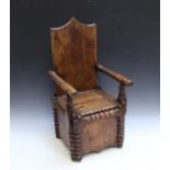 A CHILD'S BOX CHAIR WITH BOBBIN TURNED ARMS AND LEGS, H 71 cm