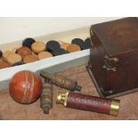 A SELECTION OF COLLECTABLES AND SUNDRIES, to include model ships, vintage ship lamp, fountain pens