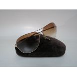 A PAIR OF TOM FORD 'CHARLES' AVIATOR STYLE SUNGLASSES, with rigid case and cleaning cloth