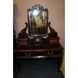 AN EDWARDIAN MAHOGANY DRESSING TABLE W-105 CM