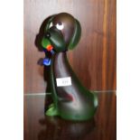 AN UNUSUAL STUDIO GLASS FIGURE OF A SEATED DOG HEIGHT- 28CM
