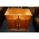 A MODERN HONEY PINE SMALL SIDEBOARD A/F