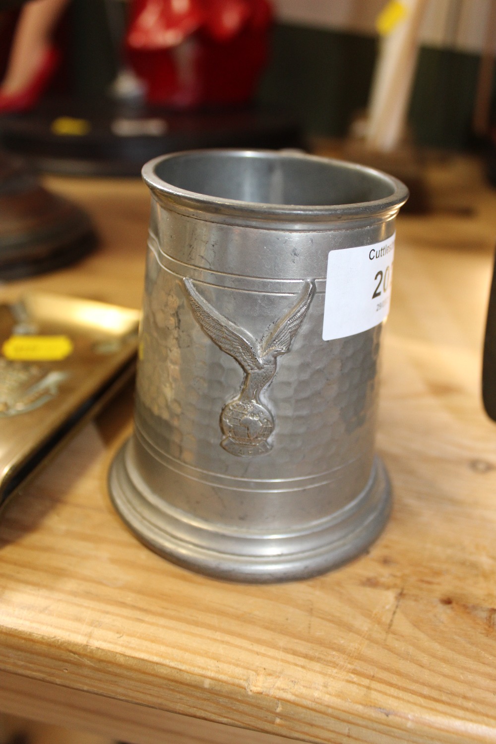 FOUR ITEMS OF MILITARY RELATED METALWARE - Image 3 of 4