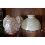 A QUANTITY OF VINTAGE RETRO GLASS SHADES TOGETHER WITH AN OIL LAMP