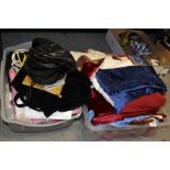 A BOX OF LADIES HANDBAGS TOGETHER WITH A TRAY OF ASSORTED TEXTILES