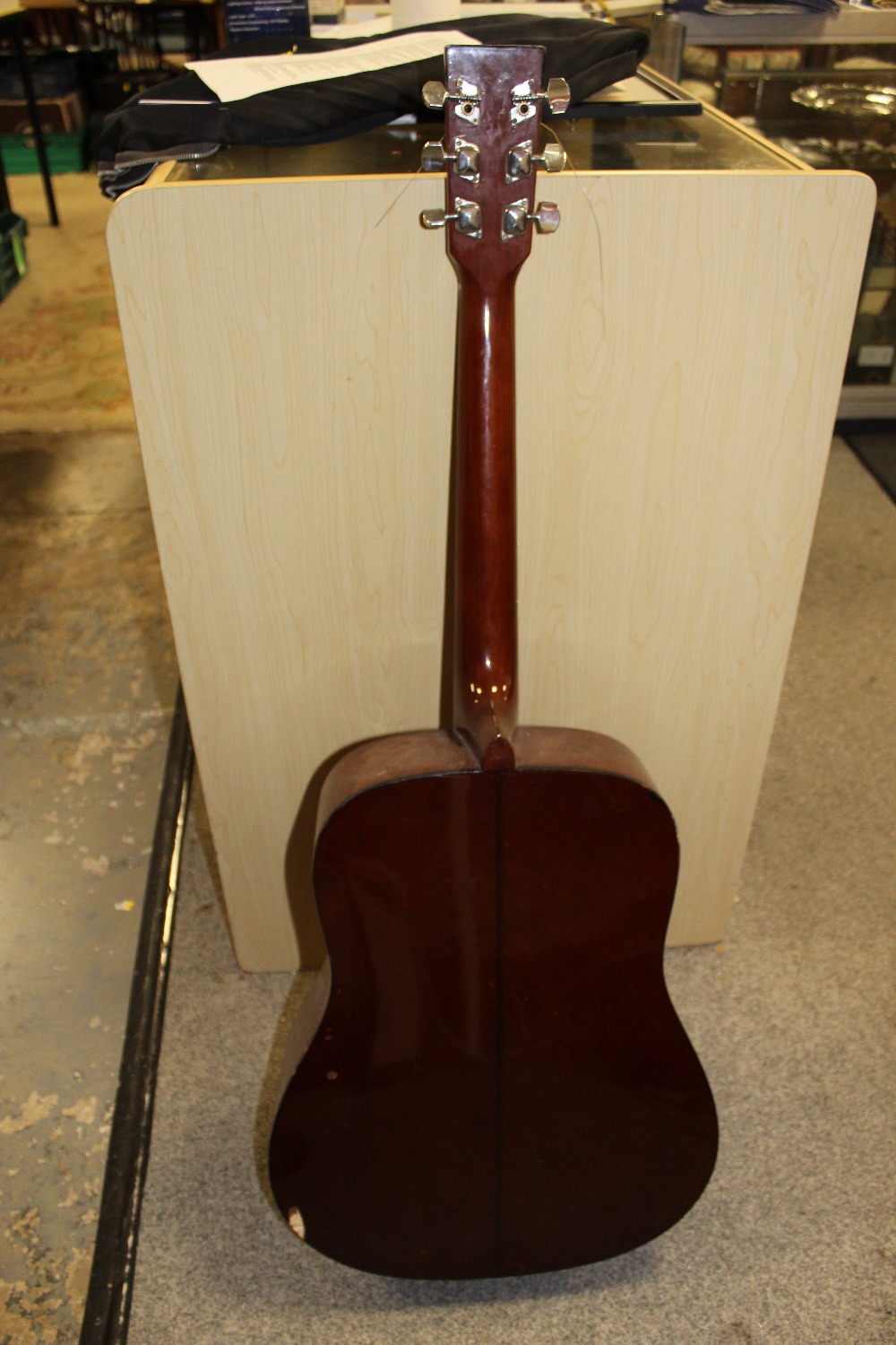 AN ENCORE ACOUSTIC GUITAR - Image 2 of 3