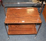 A VINTAGE MID CENTURY CHROME DRINKS TROLLEY