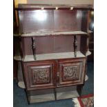 AN EDWARDIAN MAHOGANY WALL CUPBOARD / SHELF H-111 W-82 CM A/F