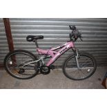 A PINK TRAX MOUNTAIN BIKE